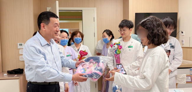 童趣暖病房 医心护成长 北京儿童医院国际医疗部举办“六一”儿童节暖心活动
