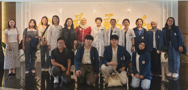 以医为桥,跨越山海 印度尼西亚艾尔郎加大学师生访问北京儿童医院